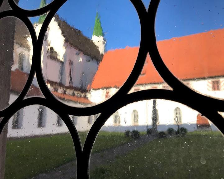 Klostergaststätte im Kloster Heiligkreuztal